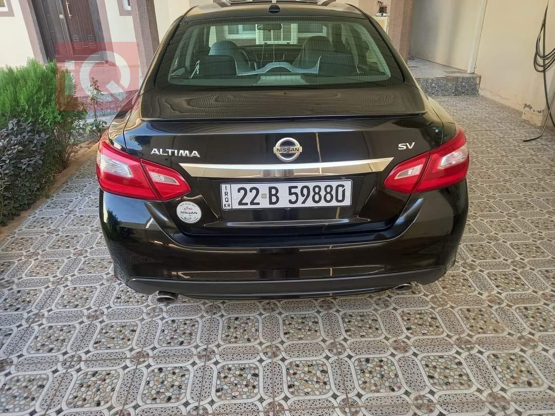 Nissan Altima